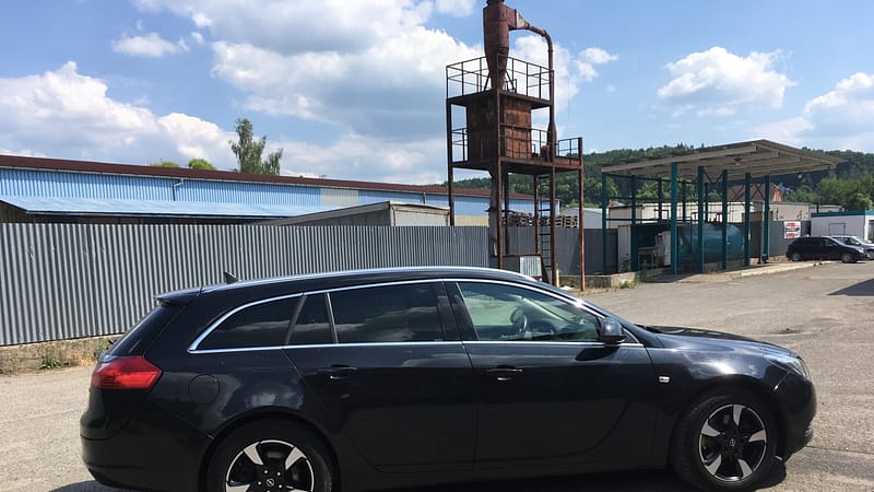 Ukázka aplikace tónovacích autofólíí na osobním automobilu